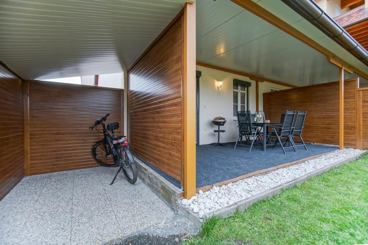 Auszeit Steiraland 6 Mit Ueberdachter Terasse Schoenen Garten Und Kostenlosen Parkplatz لوبن المظهر الخارجي الصورة